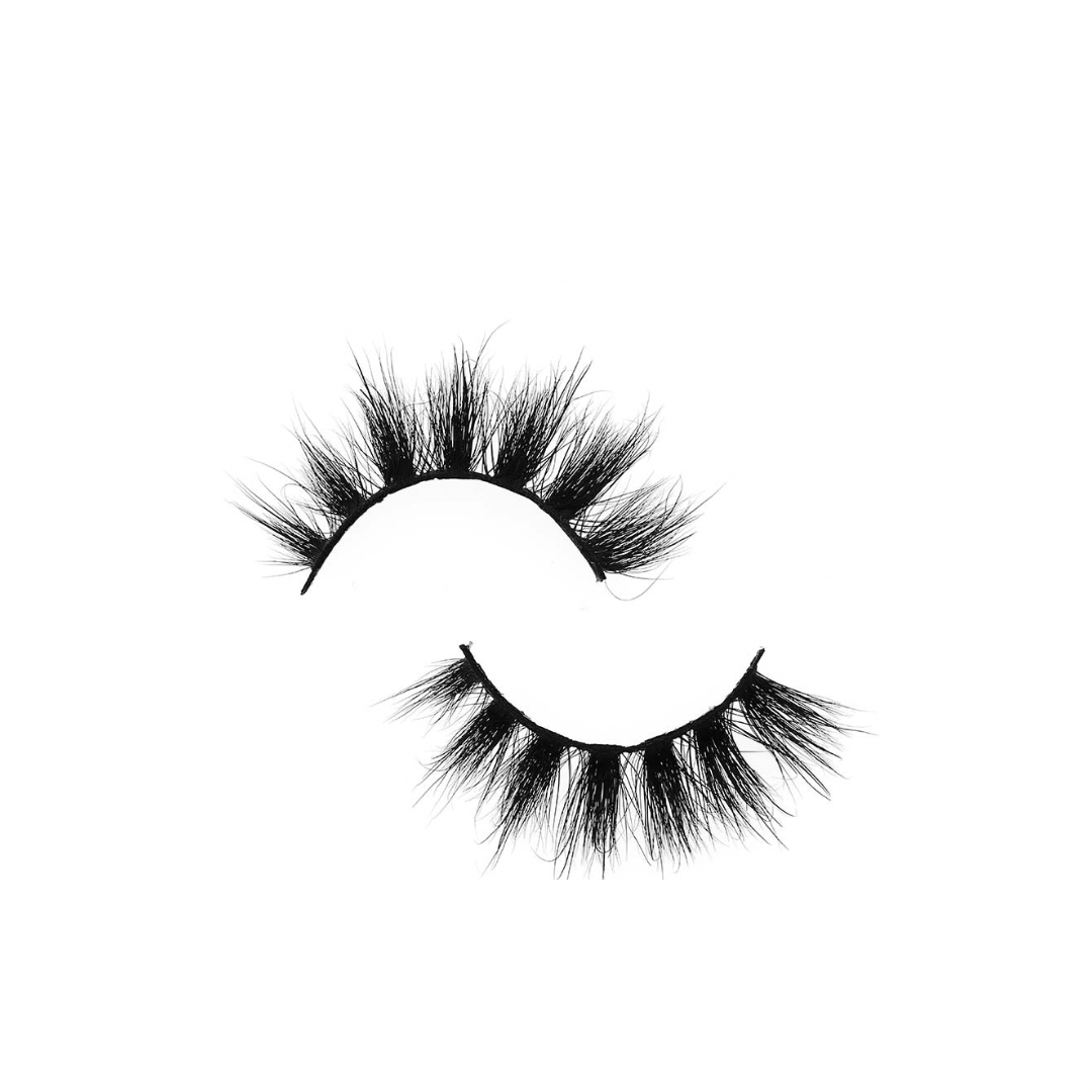 “EVERYDAY LASHES”